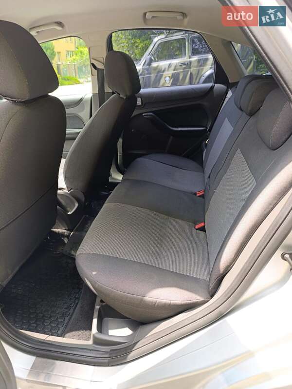 Хэтчбек Ford Focus 2007 в Хмельницком