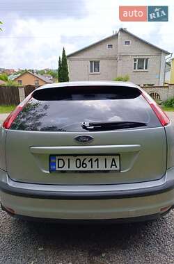 Хэтчбек Ford Focus 2007 в 