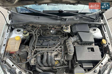 Универсал Ford Focus 2002 в 
