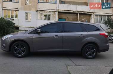 Универсал Ford Focus 2014 в 