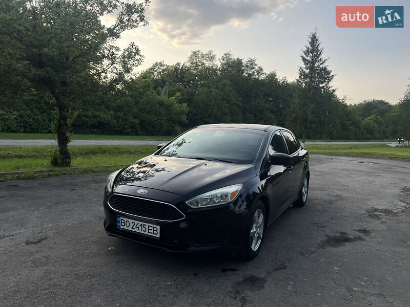Седан Ford Focus 2016 в Бучаче