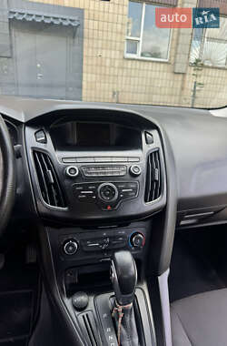 Седан Ford Focus 2017 в 