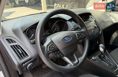 Седан Ford Focus 2017 в 