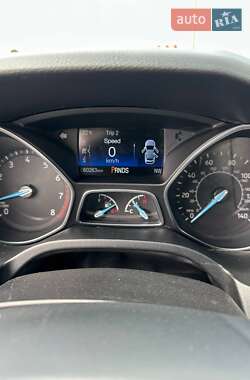 Седан Ford Focus 2015 в 