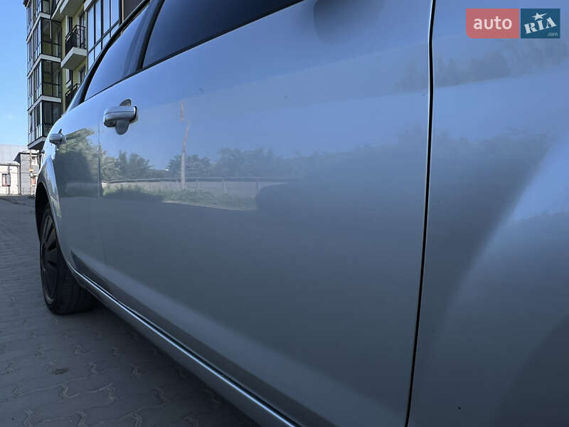 Седан Ford Focus 2010 в Жовкве