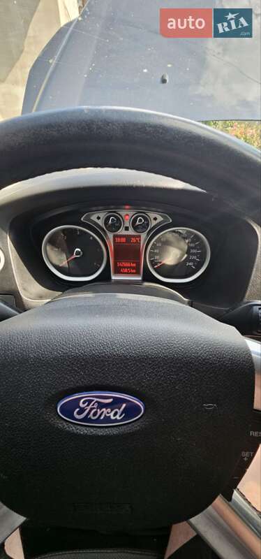 Универсал Ford Focus 2010 в 