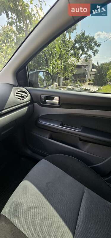 Універсал Ford Focus 2010 в Брусилові