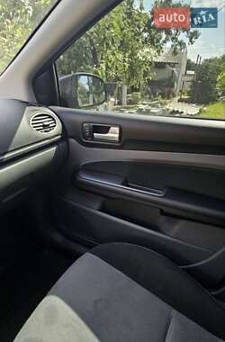 Универсал Ford Focus 2010 в 