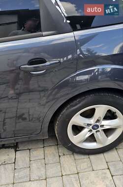 Универсал Ford Focus 2010 в 