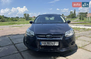 Седан Ford Focus 2013 в 