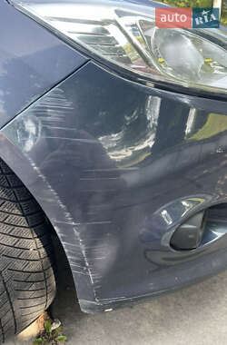 Седан Ford Focus 2013 в 