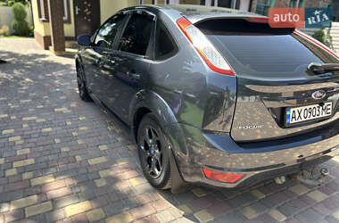 Хэтчбек Ford Focus 2008 в 