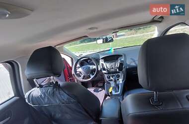 Седан Ford Focus 2014 в 