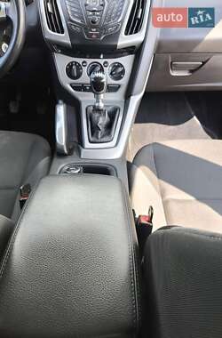 Универсал Ford Focus 2011 в 