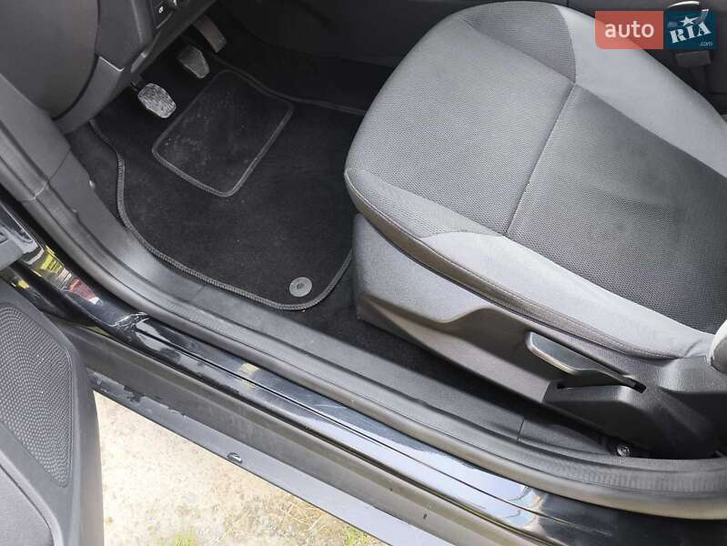 Универсал Ford Focus 2011 в Звягеле