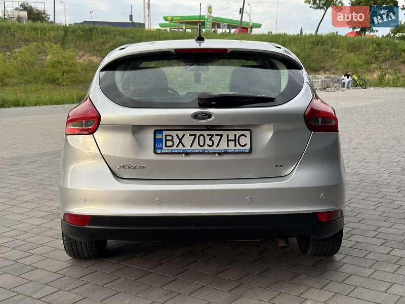 Хэтчбек Ford Focus 2016 в Хмельницком
