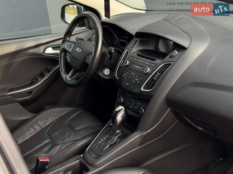 Хэтчбек Ford Focus 2016 в Хмельницком