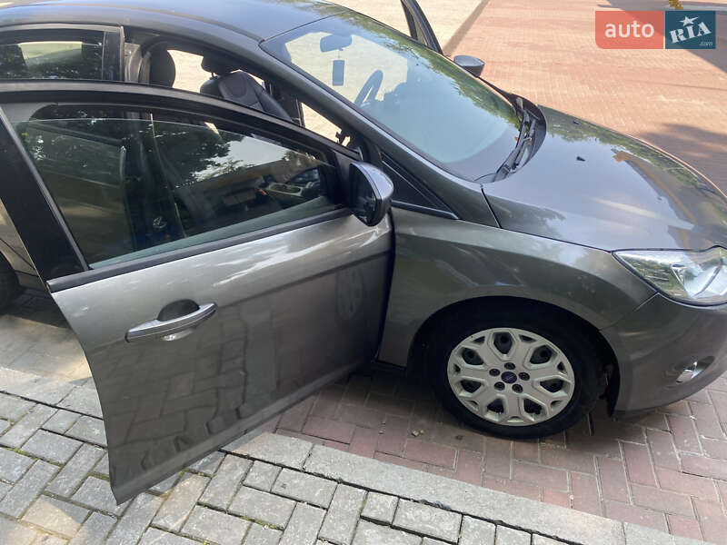 Седан Ford Focus 2012 в Гайсину