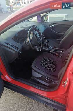 Хэтчбек Ford Focus 2017 в 