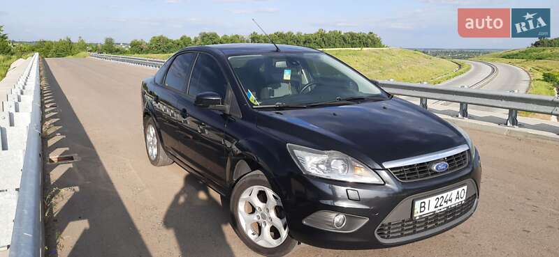 Седан Ford Focus 2010 в Кобеляках