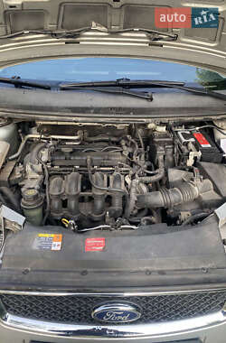 Хэтчбек Ford Focus 2006 в 