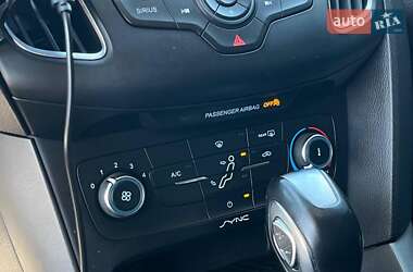 Хэтчбек Ford Focus 2016 в 
