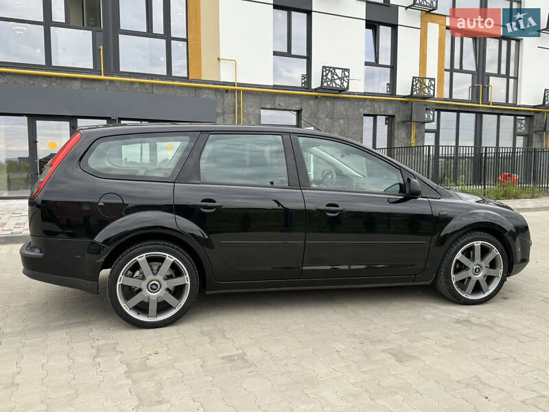 Универсал Ford Focus 2006 в Луцке