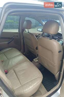 Седан Ford Focus 2000 в Сельцо