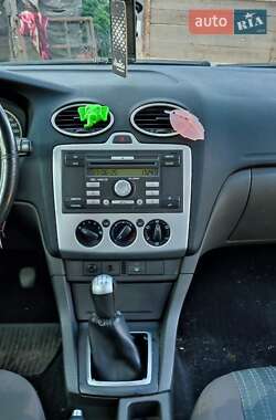 Універсал Ford Focus 2006 в Дунаївцях фото 12 Універсал Ford Focus 2006 в Дунаївцях