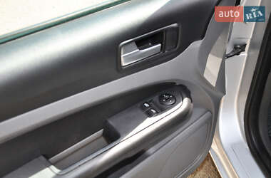 Седан Ford Focus 2008 в 