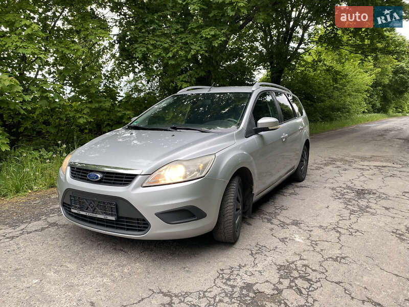 Ford Focus 2010
