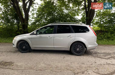 Универсал Ford Focus 2010 в 