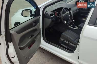 Универсал Ford Focus 2009 в 