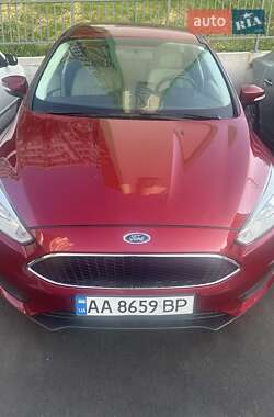 Хетчбек Ford Focus 2015 в Києві