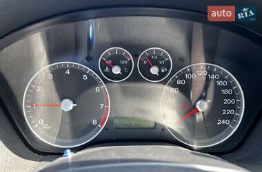 Седан Ford Focus 2006 в 