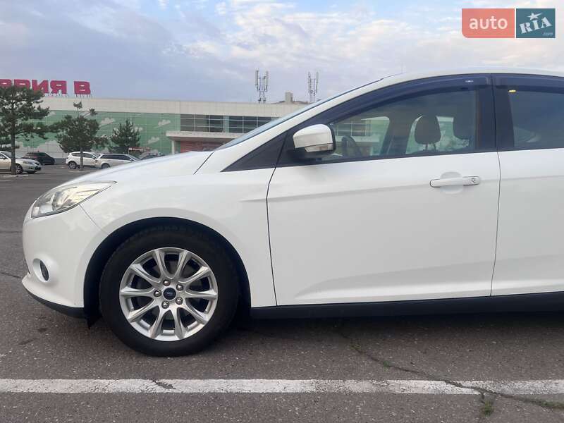 Хэтчбек Ford Focus 2013 в Николаеве