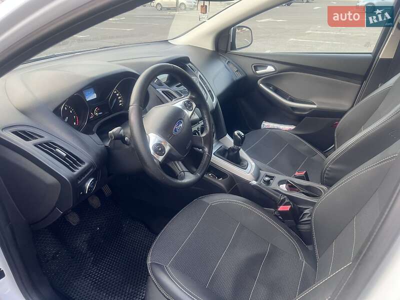 Хэтчбек Ford Focus 2013 в Николаеве
