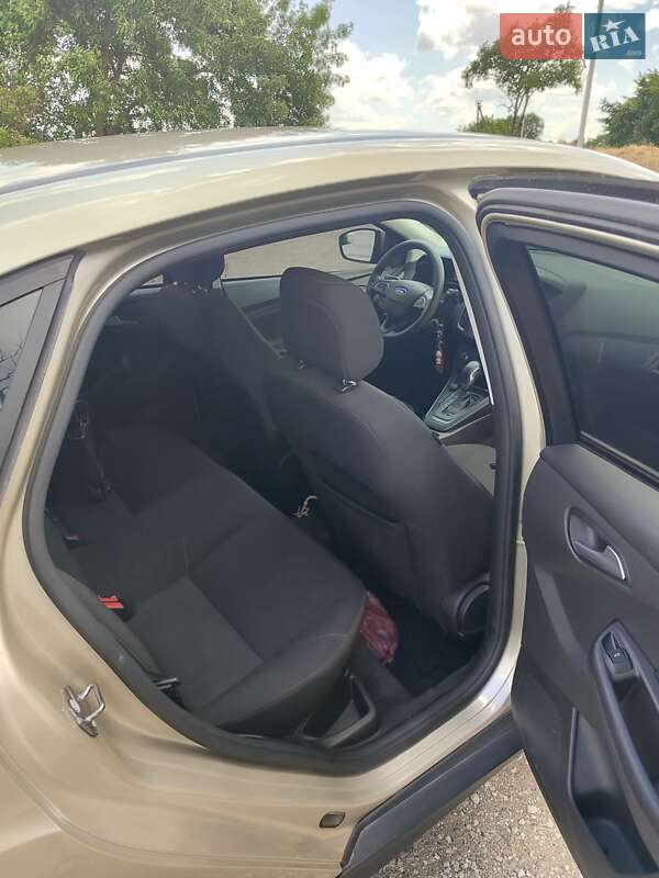 Седан Ford Focus 2018 в Днепре