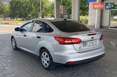 Седан Ford Focus 2016 в 