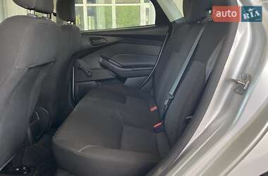 Седан Ford Focus 2016 в 