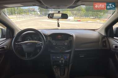 Седан Ford Focus 2016 в 