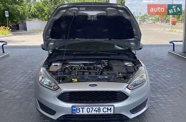 Седан Ford Focus 2016 в 