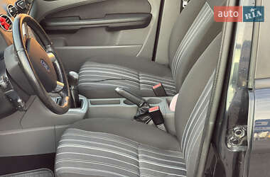 Хэтчбек Ford Focus 2008 в 