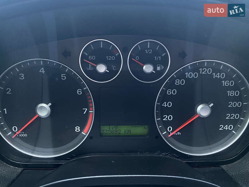 Универсал Ford Focus 2005 в Каменец-Подольском фото 15 Универсал Ford Focus 2005 в Каменец-Подольском