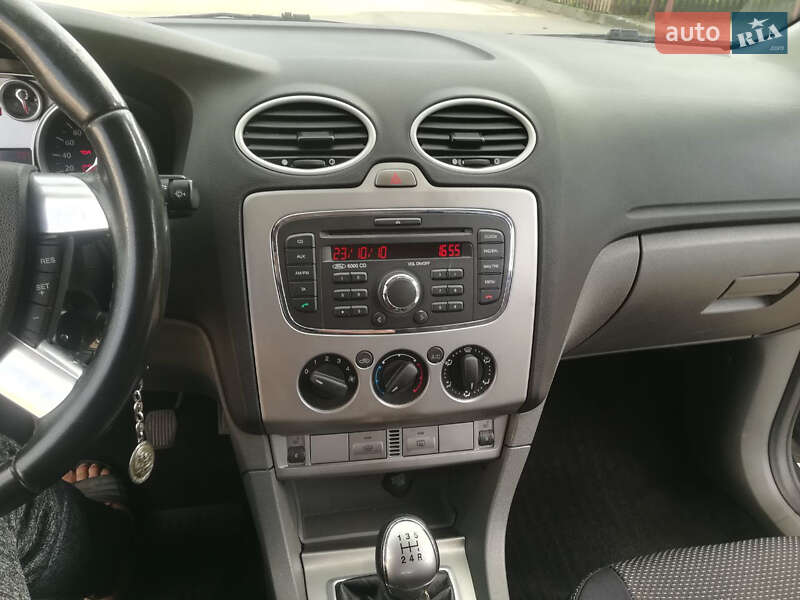 Универсал Ford Focus 2010 в Львове