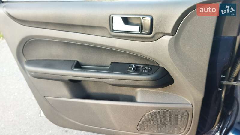 Универсал Ford Focus 2004 в Староконстантинове фото 45 Универсал Ford Focus 2004 в Староконстантинове