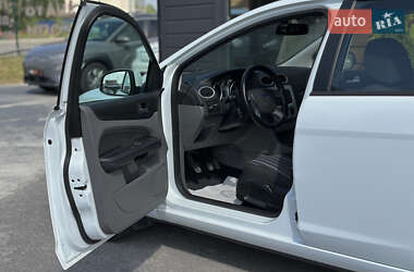 Универсал Ford Focus 2010 в 