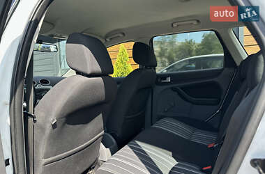 Универсал Ford Focus 2010 в 