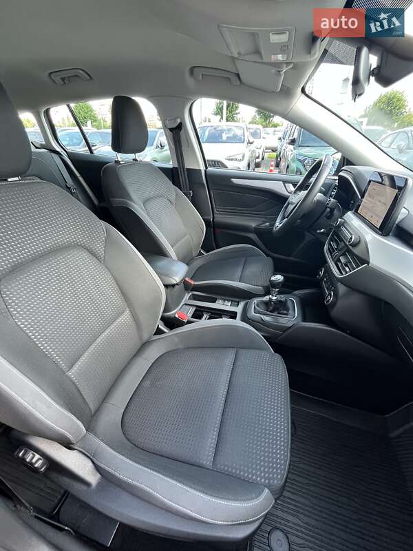 Универсал Ford Focus 2019 в Киеве фото 12 Универсал Ford Focus 2019 в Киеве