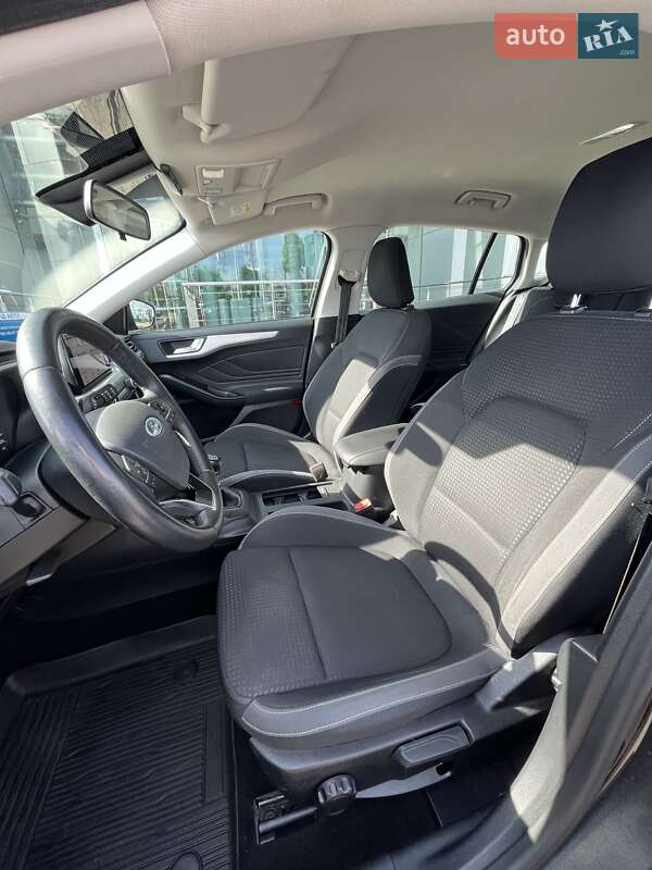 Универсал Ford Focus 2019 в Киеве фото 18 Универсал Ford Focus 2019 в Киеве